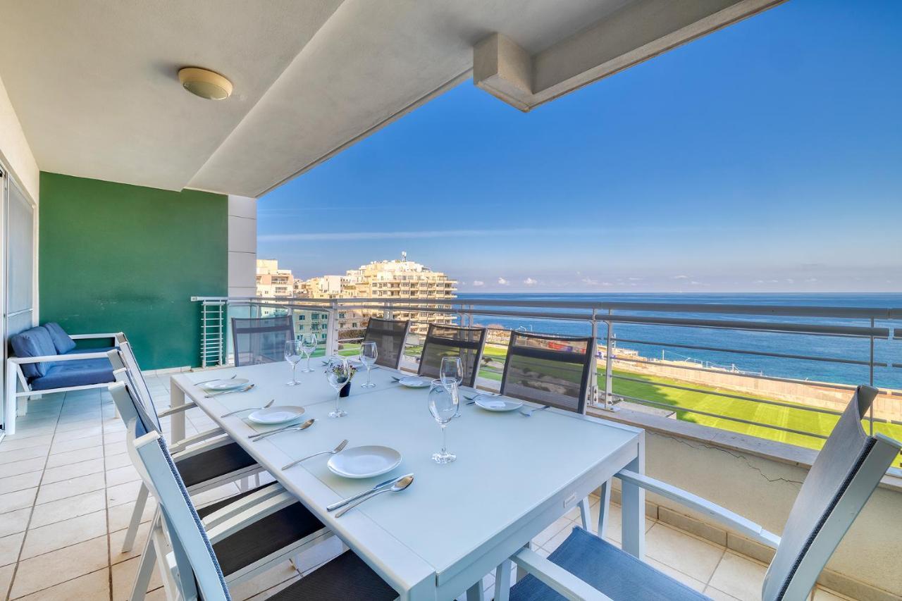 Seafront Apartment Sliema Esterno foto