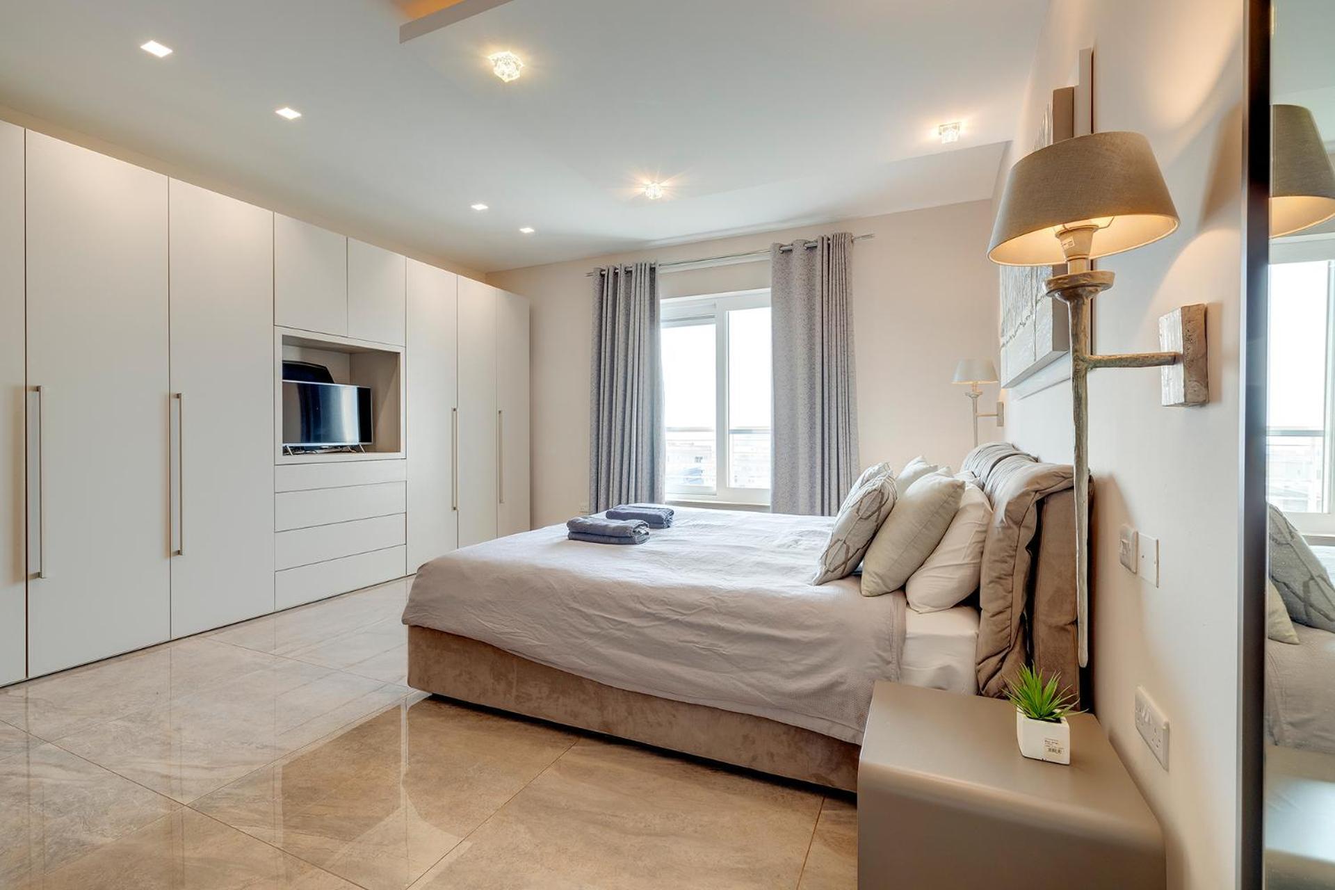 Seafront Apartment Sliema Esterno foto